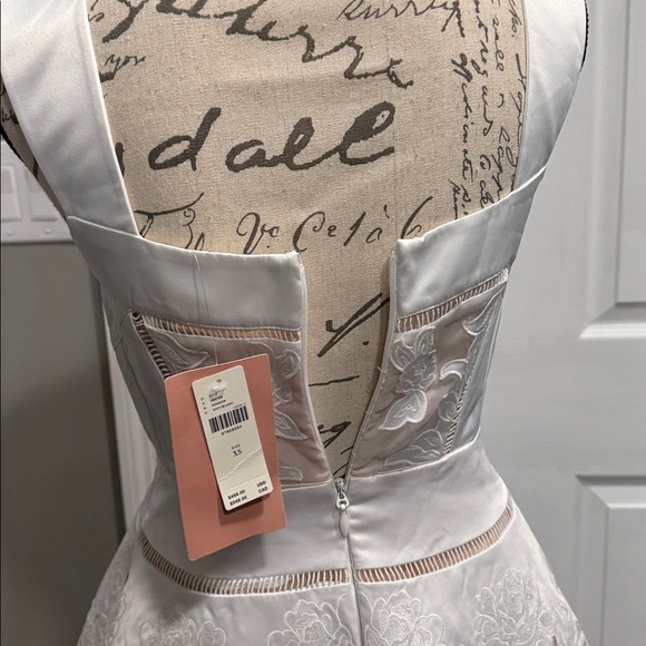 Anthropologie BHLDN Appliqué Square-Neck Fit & Flare MIDI Dress NWT - Picture 9 of 13